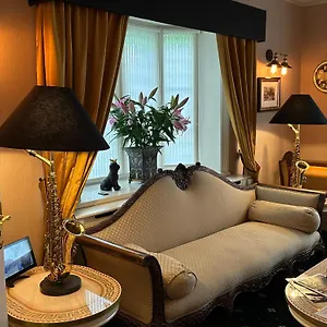 5* Bed and breakfast House