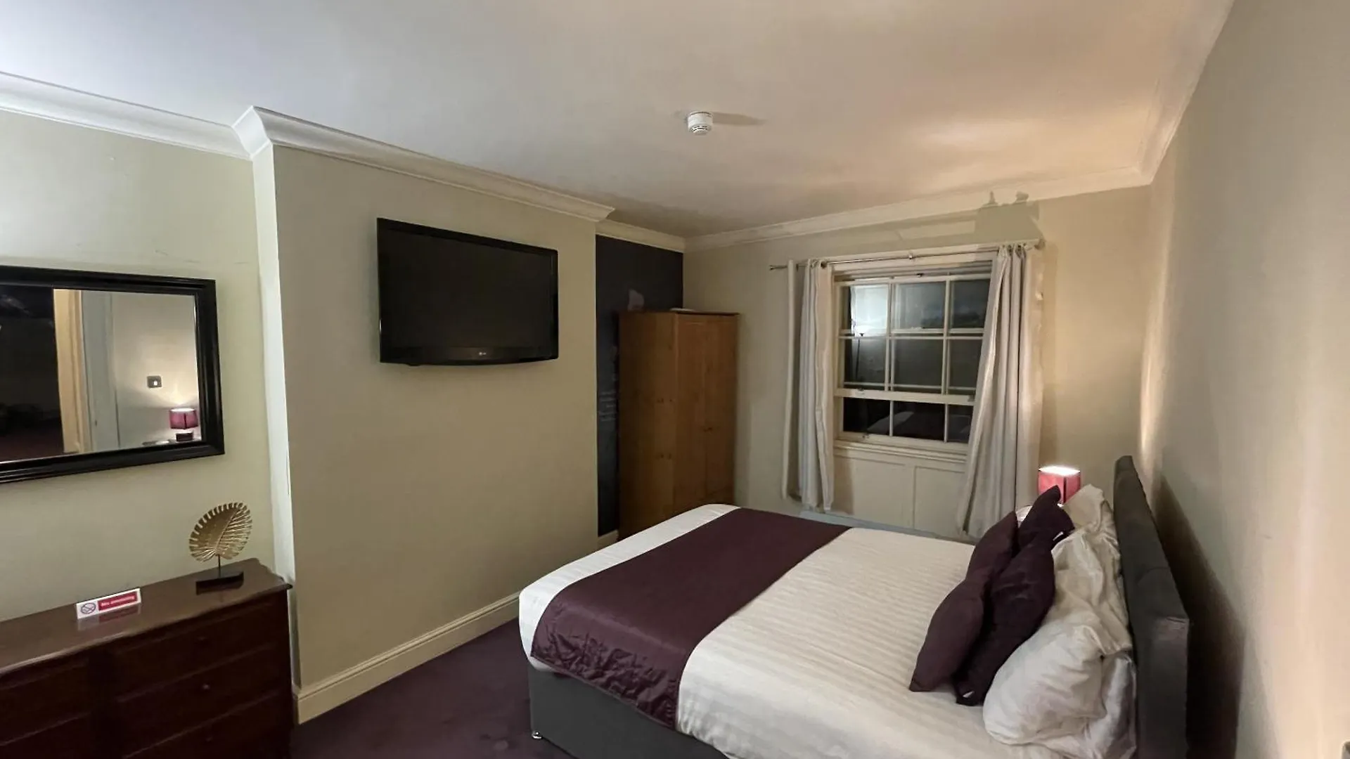 The Commercial Bar & Hotel Chester United Kingdom